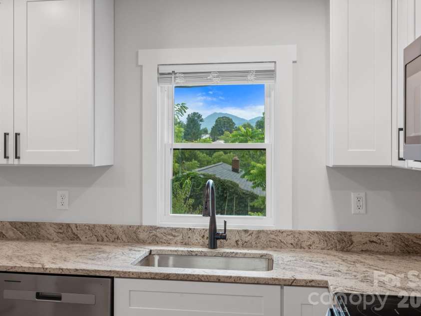81 Second Street, Canton, NC 28716.  MLS# CAR4415717, YatesRealty ID 45383. 