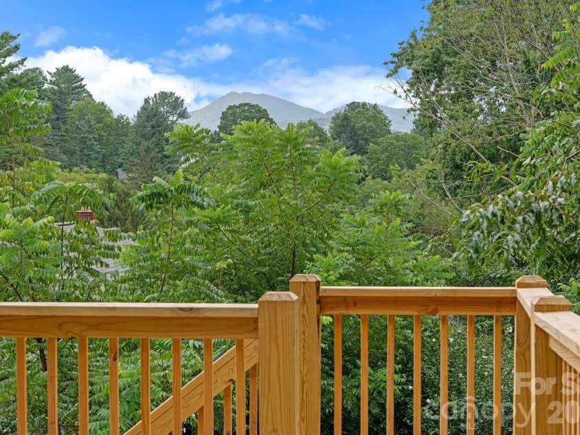 81 Second Street, Canton, NC 28716.  MLS# CAR4415717, YatesRealty ID 45383. 