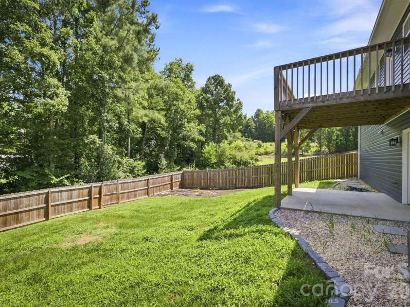 4326 Boulder Drive, Morganton, NC 28655.  MLS# CAR4415903, YatesRealty ID 45384. 
