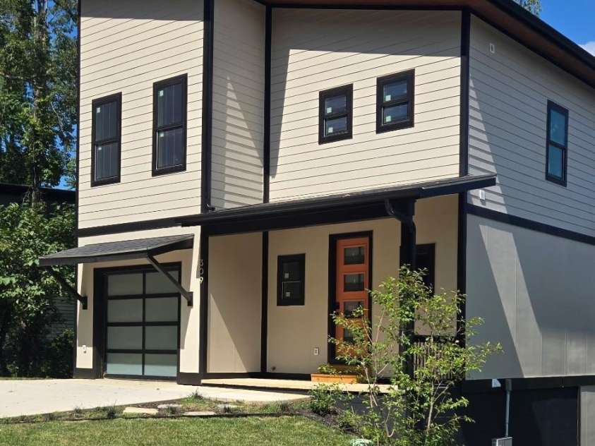 309 Iron Ridge Loop, Asheville, NC 28806.  MLS# CAR4416387, YatesRealty ID 45385. 