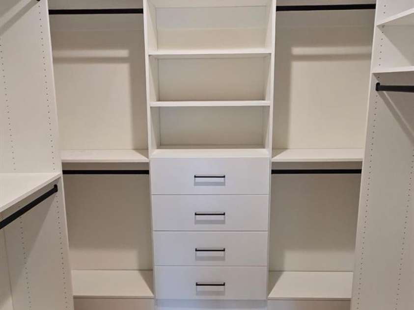 309 Iron Ridge Loop, Asheville, NC 28806.  MLS# CAR4416387, YatesRealty ID 45385. Primary custom closet