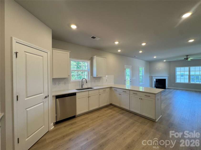 1546 Autumn Lane, York, SC 29745.  MLS# CAR4389898, YatesRealty ID 45386. 