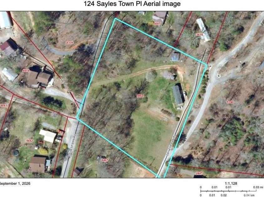 124 Sayles Town Place, Fairview, NC 28730.  MLS# CAR4415601, YatesRealty ID 45387. 