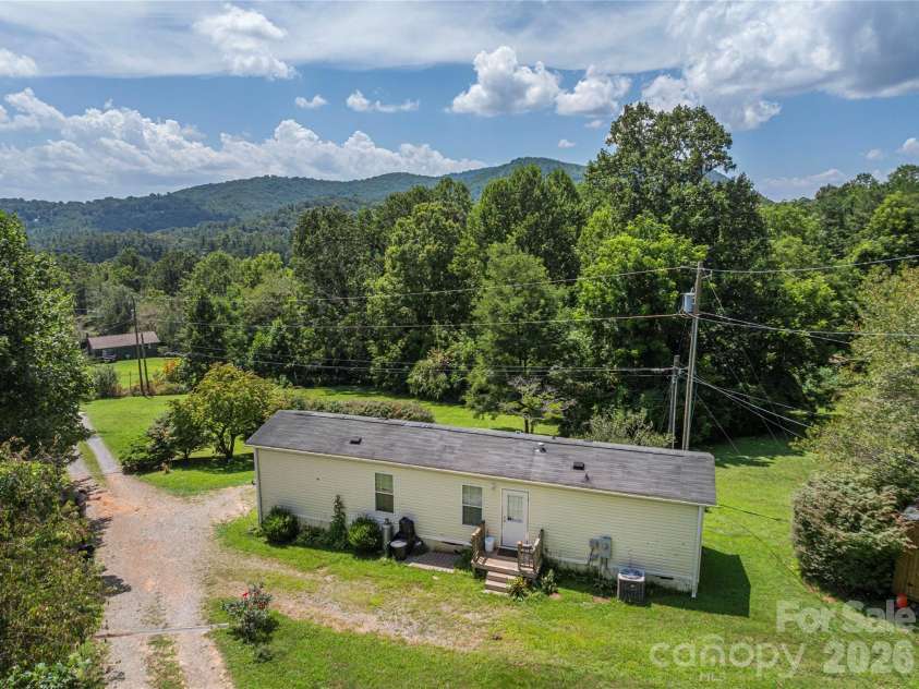 124 Sayles Town Place, Fairview, NC 28730.  MLS# CAR4415601, YatesRealty ID 45387. Mountain view