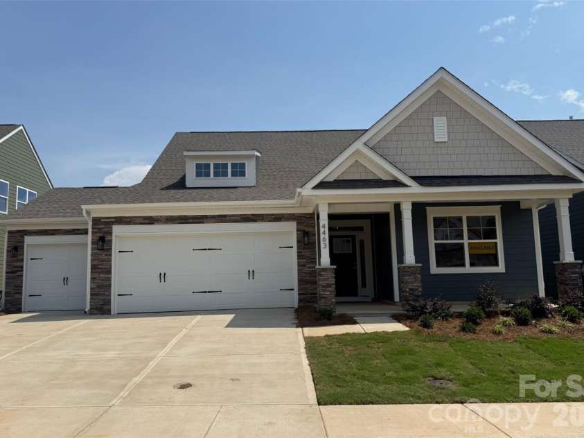 4463 Blue Mound Court, Stanley, NC 28164.  MLS# CAR4414818, YatesRealty ID 45388. Homesite 113 features an Avery D floorplan