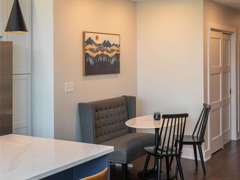 122 College Street, Asheville, NC 28801.  MLS# CAR4416400, YatesRealty ID 45389. Kitchen / dining