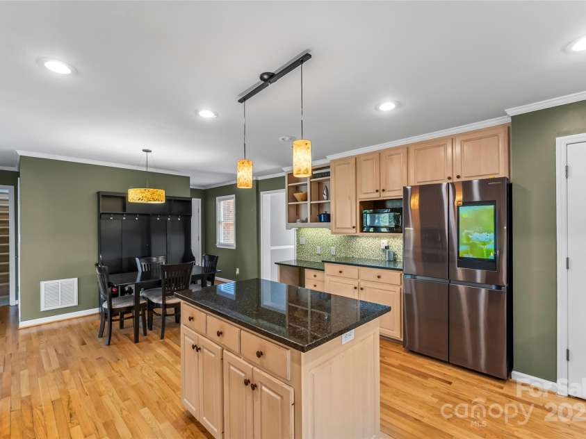 115 Brookstone Drive, Morganton, NC 28655.  MLS# CAR4238043, YatesRealty ID 4539. 