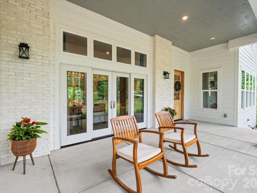3401 Sherman Drive, Lancaster, SC 29720.  MLS# CAR4386510, YatesRealty ID 4539. Gorgeous oversized front sitting porch