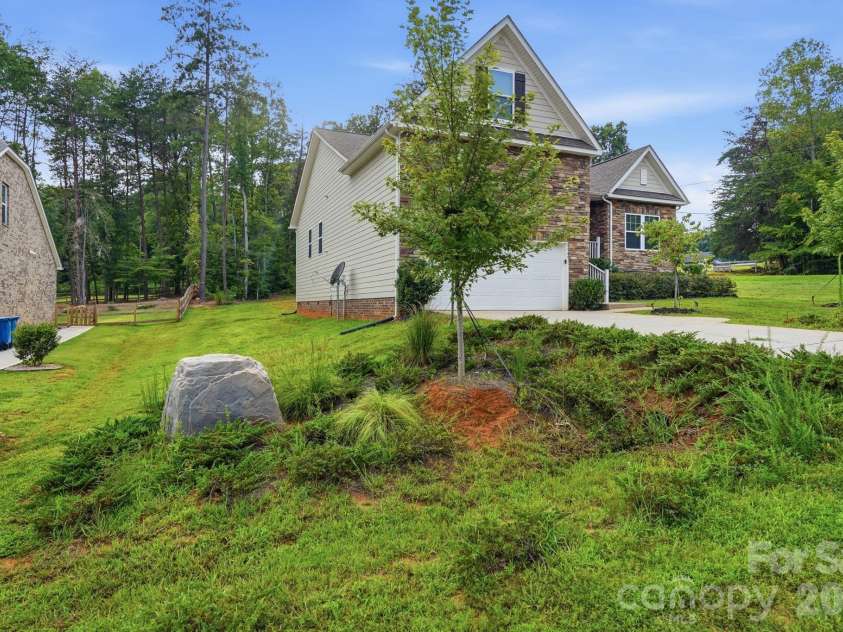 8149 Long Island Road, Catawba, NC 28609.  MLS# CAR4416097, YatesRealty ID 45390. 