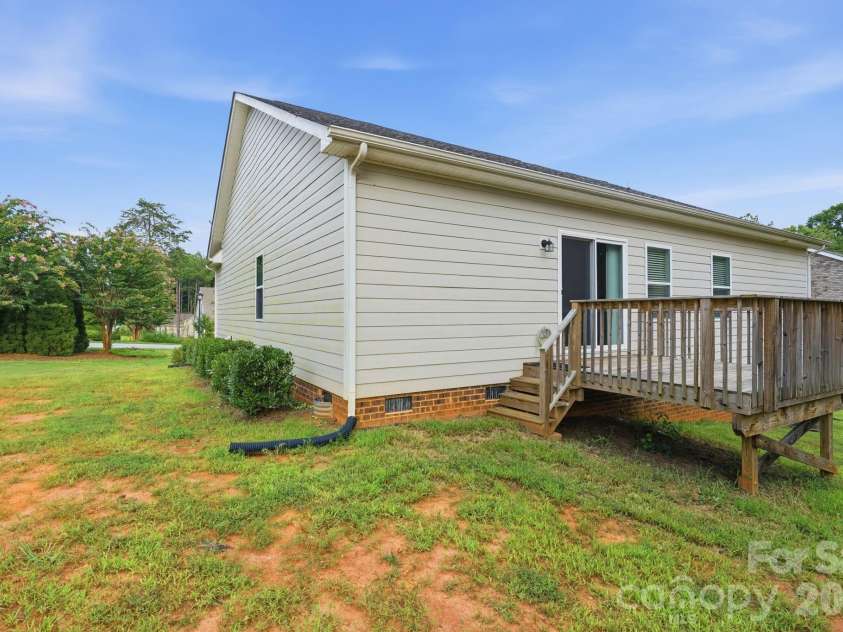 8149 Long Island Road, Catawba, NC 28609.  MLS# CAR4416097, YatesRealty ID 45390. 