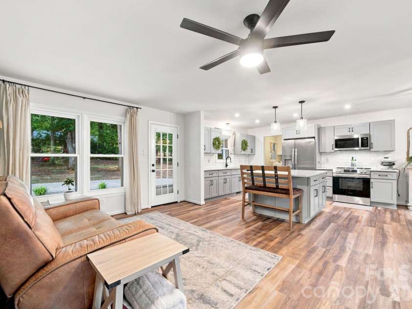 2304 Eden Terrace, Rock Hill, SC 29730.  MLS# CAR4416366, YatesRealty ID 45391. 