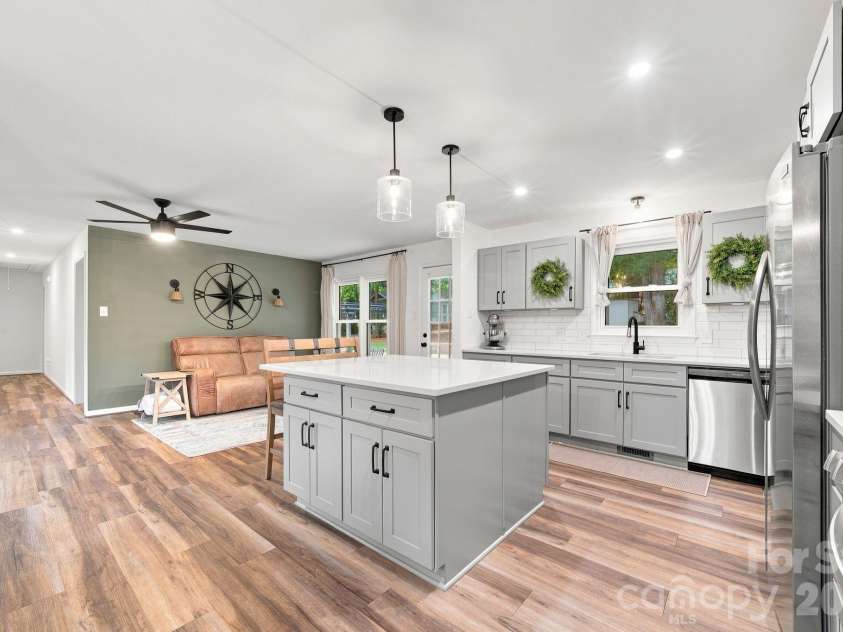 2304 Eden Terrace, Rock Hill, SC 29730.  MLS# CAR4416366, YatesRealty ID 45391. 