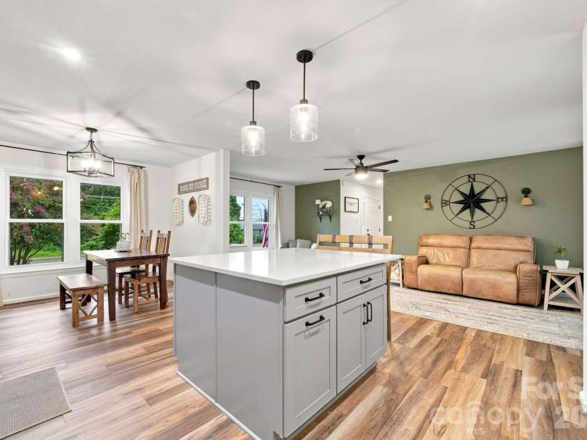 2304 Eden Terrace, Rock Hill, SC 29730.  MLS# CAR4416366, YatesRealty ID 45391. 