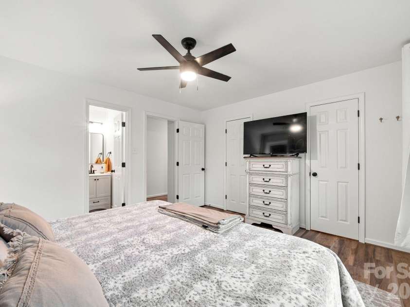 2304 Eden Terrace, Rock Hill, SC 29730.  MLS# CAR4416366, YatesRealty ID 45391. 