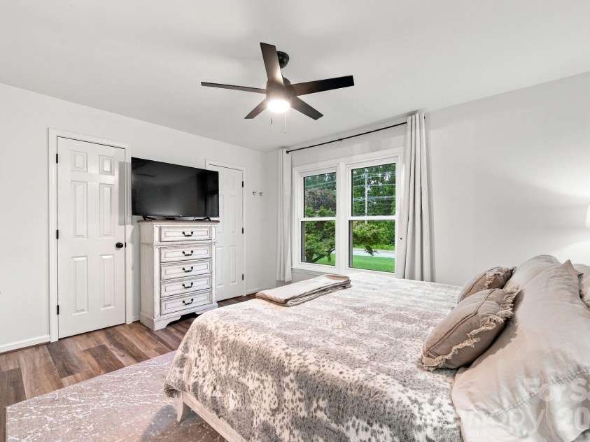 2304 Eden Terrace, Rock Hill, SC 29730.  MLS# CAR4416366, YatesRealty ID 45391. 