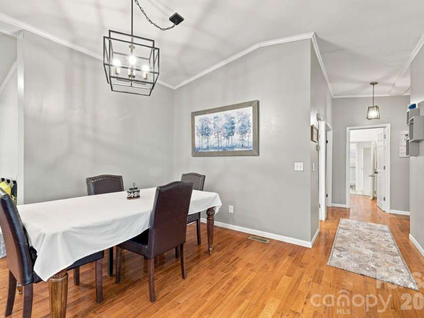 4 Sunset Farms Road, Whittier, NC 28789.  MLS# CAR4416408, YatesRealty ID 45394. Dining Area