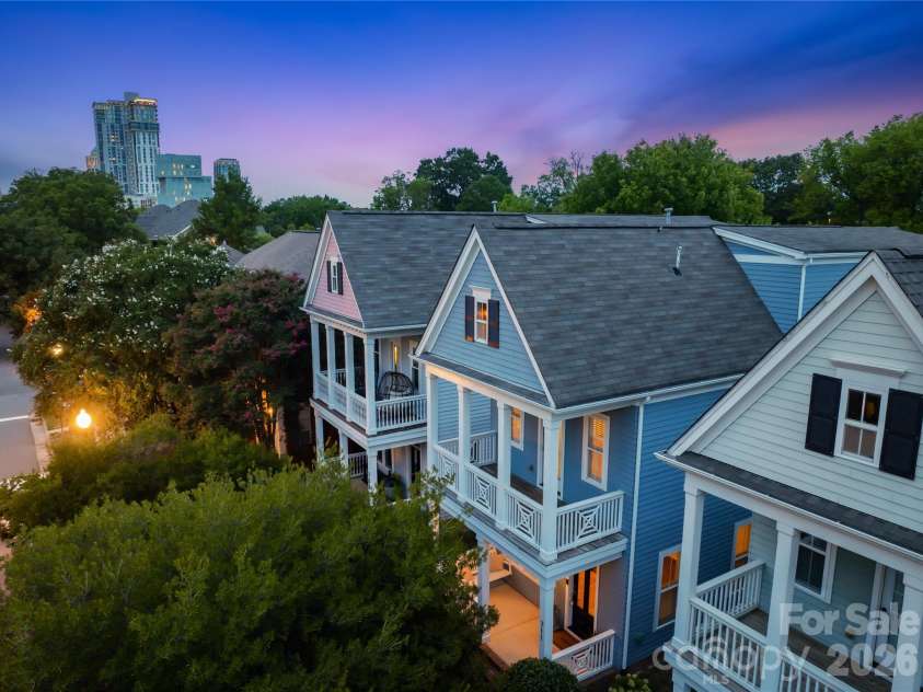 711 8th Street, Charlotte, NC 28202.  MLS# CAR4412383, YatesRealty ID 45395. 