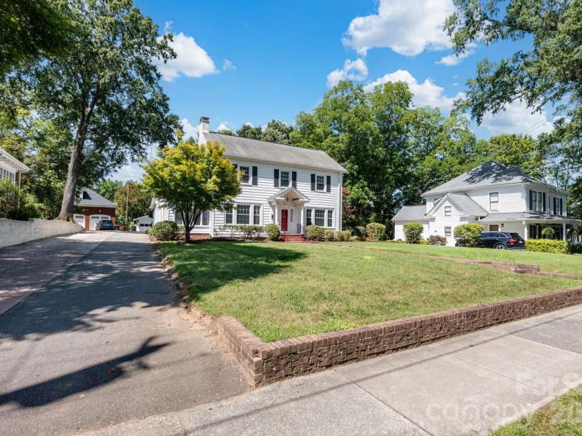 306 Union Street, Concord, NC 28025.  MLS# CAR4415558, YatesRealty ID 45399. 