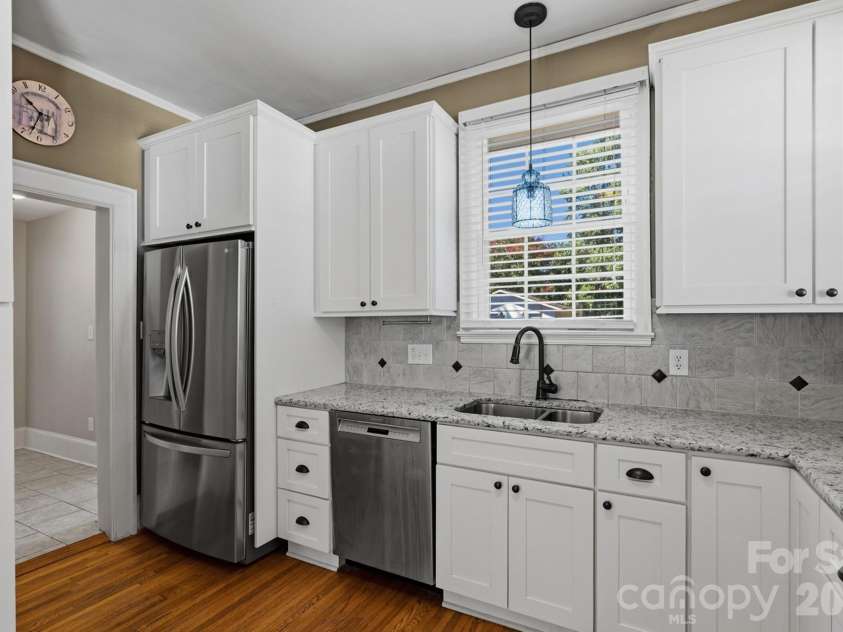 306 Union Street, Concord, NC 28025.  MLS# CAR4415558, YatesRealty ID 45399. 