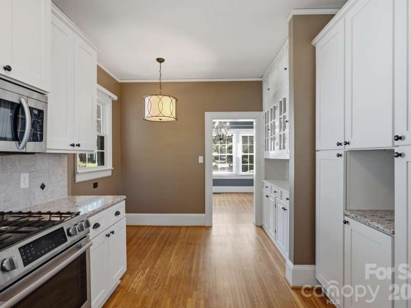 306 Union Street, Concord, NC 28025.  MLS# CAR4415558, YatesRealty ID 45399. 
