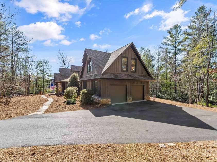 2268 Cornwallis Trail, Nebo, NC 28761.  MLS# CAR4227548, YatesRealty ID 4540. 