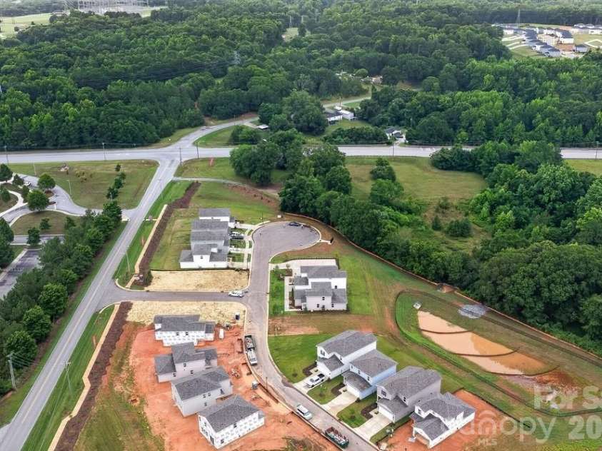 309 Fincastle Glen, Shelby, NC 28152.  MLS# CAR4409084, YatesRealty ID 45400. Fincastle Glen Community