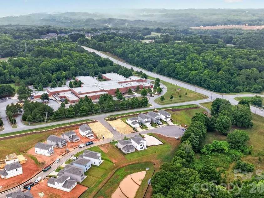 309 Fincastle Glen, Shelby, NC 28152.  MLS# CAR4409084, YatesRealty ID 45400. Fincastle Glen Community