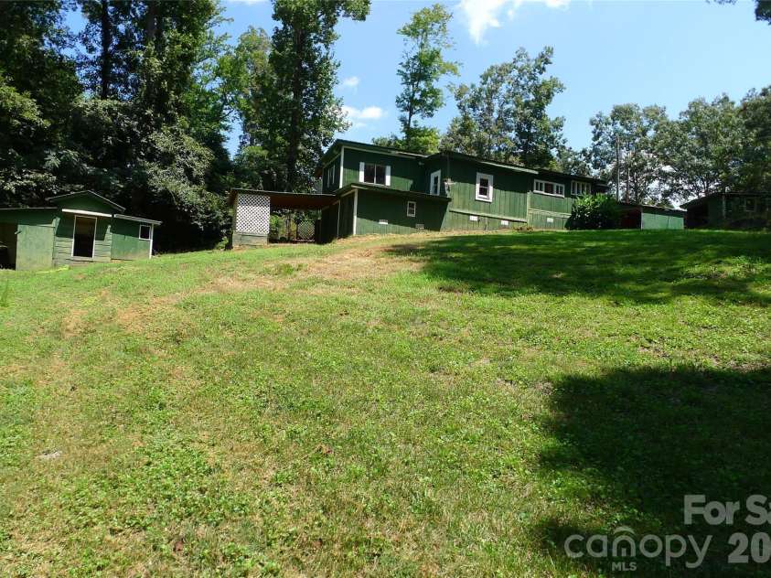 162 Oak Tree Drive, Mocksville, NC 27028.  MLS# CAR4416369, YatesRealty ID 45401. 