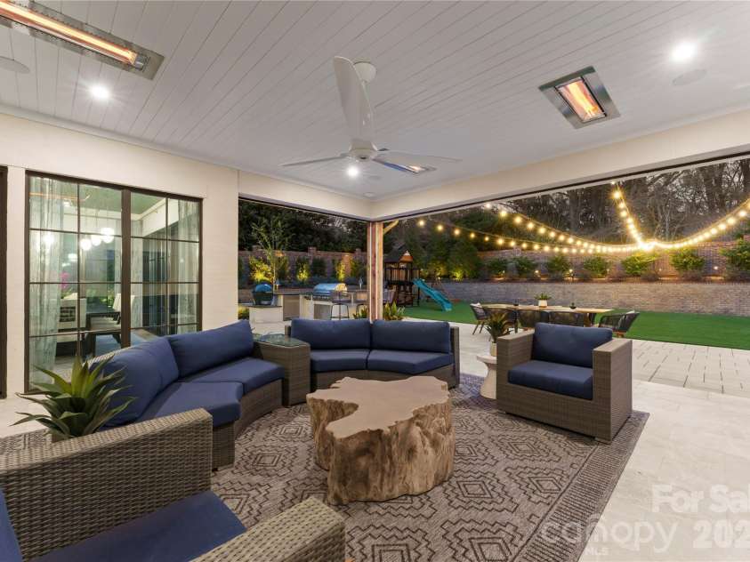 2610 Sedley Road, Charlotte, NC 28211.  MLS# CAR4415993, YatesRealty ID 45402. Covered patio