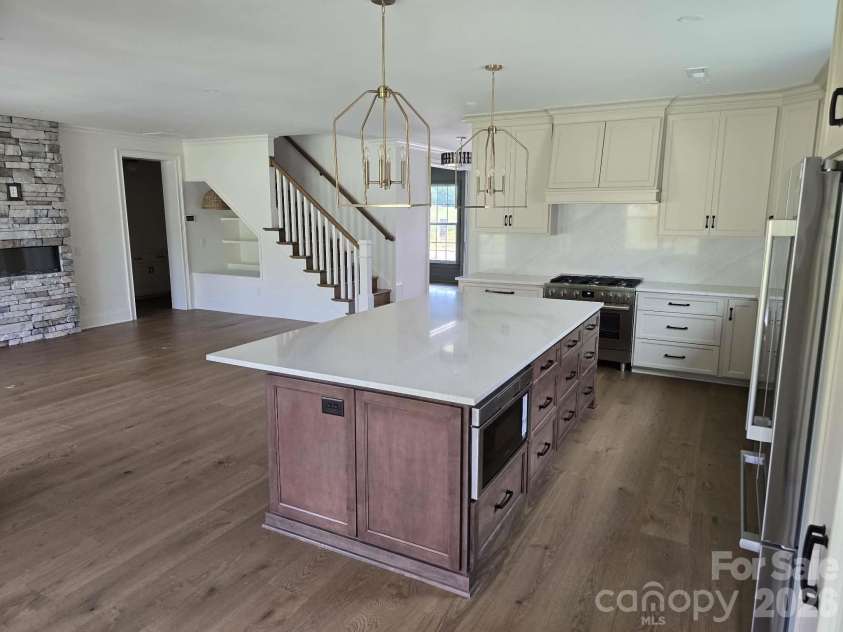1104 Piper Meadows Drive, Waxhaw, NC 28173.  MLS# CAR4411667, YatesRealty ID 45405. 