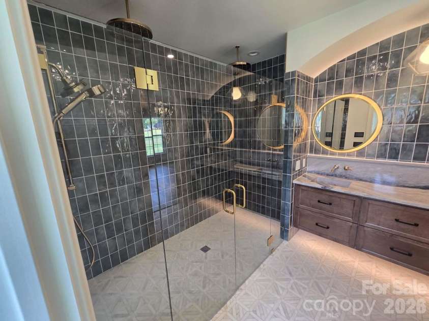 1104 Piper Meadows Drive, Waxhaw, NC 28173.  MLS# CAR4411667, YatesRealty ID 45405. 