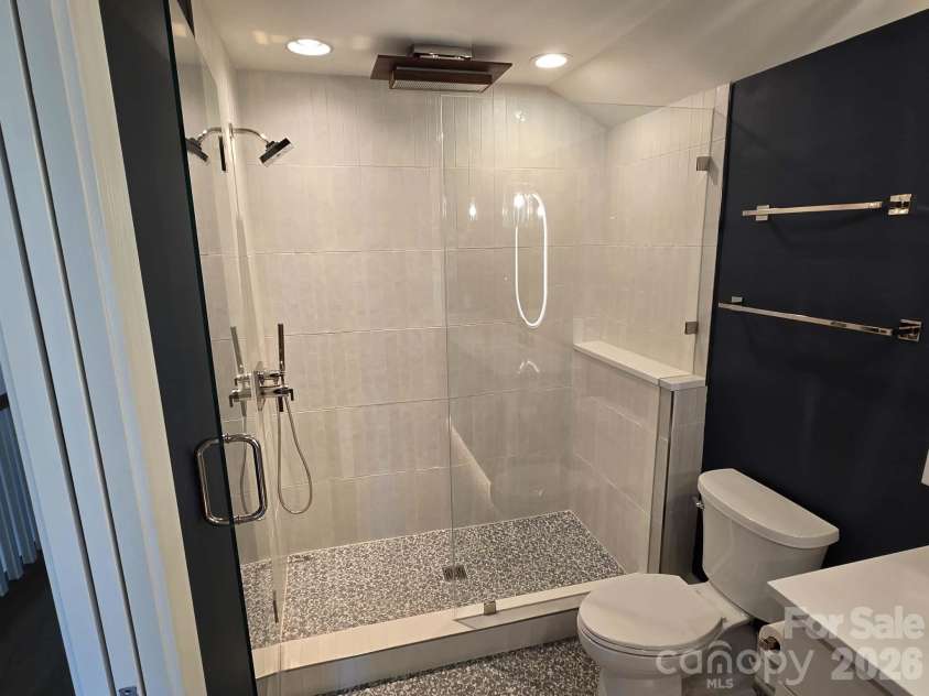 1104 Piper Meadows Drive, Waxhaw, NC 28173.  MLS# CAR4411667, YatesRealty ID 45405. 