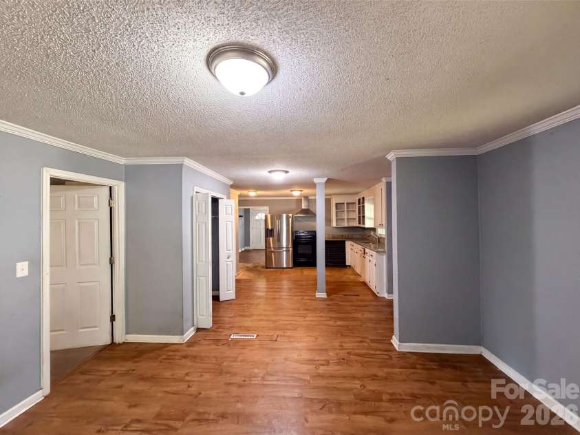 831 Fairview Street, Kannapolis, NC 28083.  MLS# CAR4416425, YatesRealty ID 45406. 