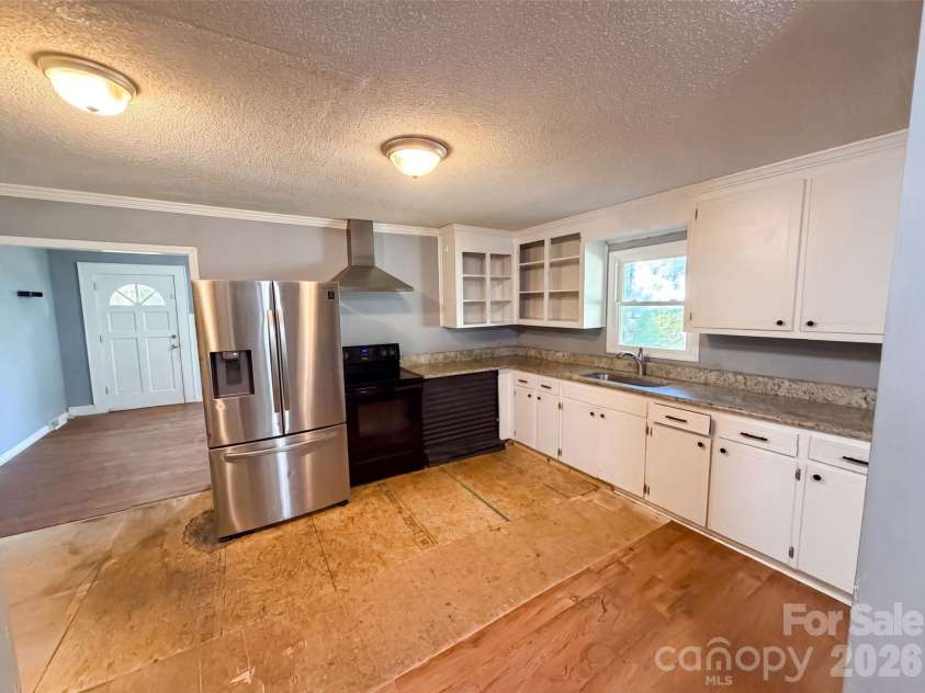 831 Fairview Street, Kannapolis, NC 28083.  MLS# CAR4416425, YatesRealty ID 45406. Staged Photo