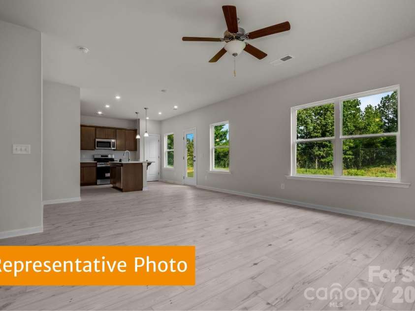 4149 Ruth Creek Court, Charlotte, NC 28216.  MLS# CAR4416428, YatesRealty ID 45408. 