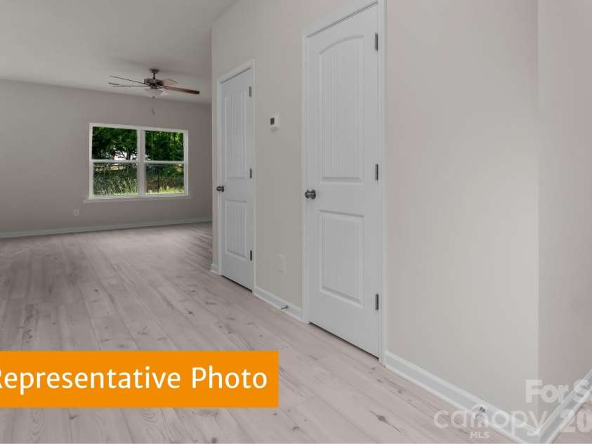 4149 Ruth Creek Court, Charlotte, NC 28216.  MLS# CAR4416428, YatesRealty ID 45408. 
