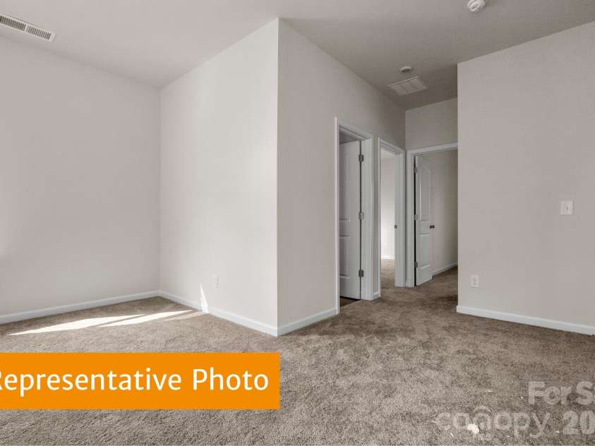 4149 Ruth Creek Court, Charlotte, NC 28216.  MLS# CAR4416428, YatesRealty ID 45408. 
