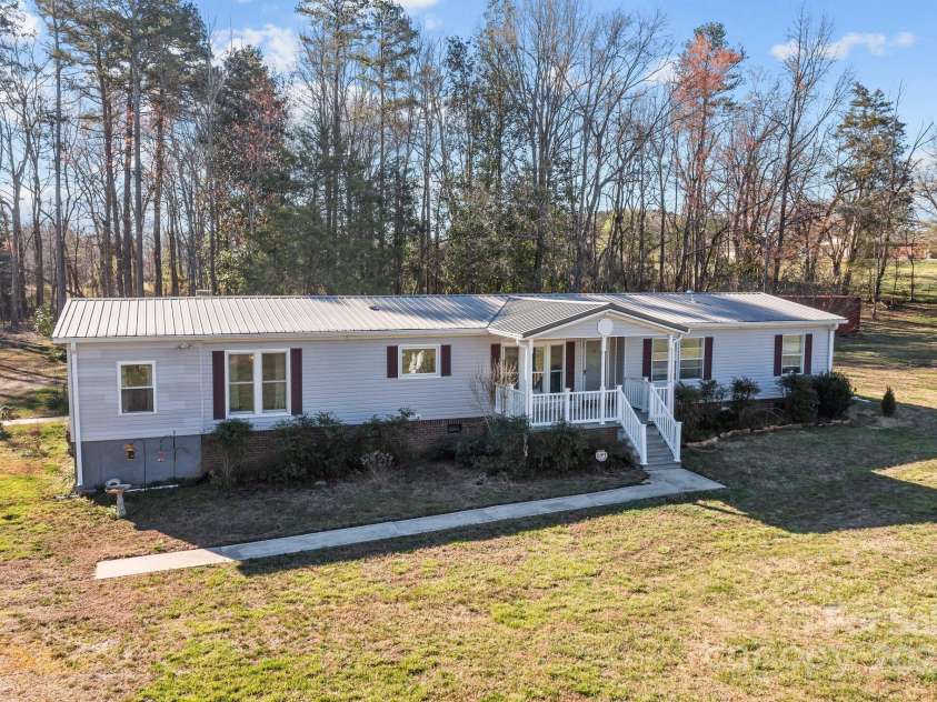 125 Main Street, Waco, NC 28114.  MLS# CAR4239602, YatesRealty ID 4541. 