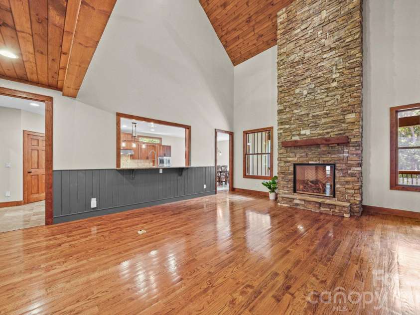 126 Hunters Field Way, Kings Mountain, NC 28086.  MLS# CAR4416074, YatesRealty ID 45410. 
