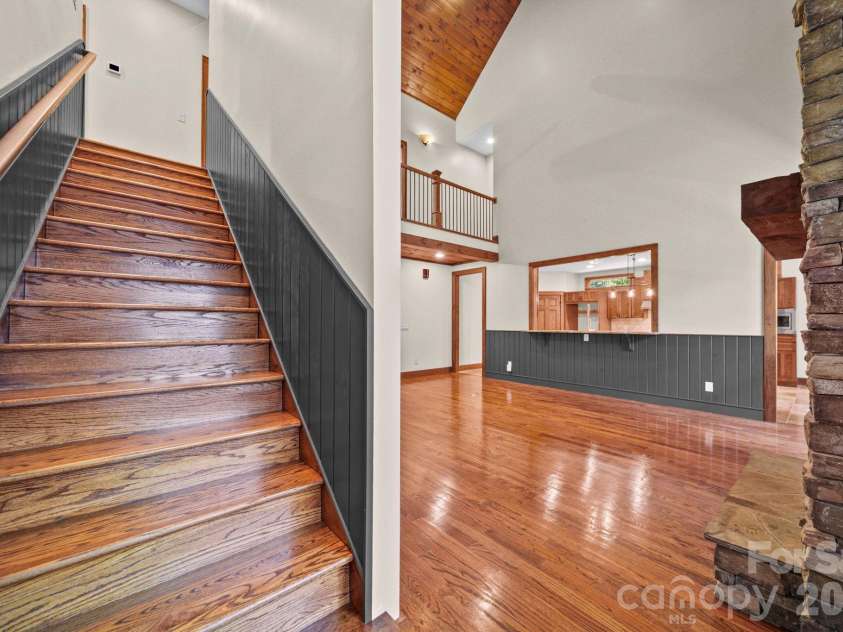 126 Hunters Field Way, Kings Mountain, NC 28086.  MLS# CAR4416074, YatesRealty ID 45410. 
