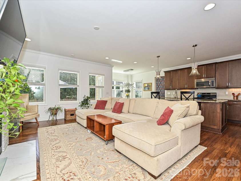20032 Northport Drive, Cornelius, NC 28031.  MLS# CAR4416087, YatesRealty ID 45414. Great Room