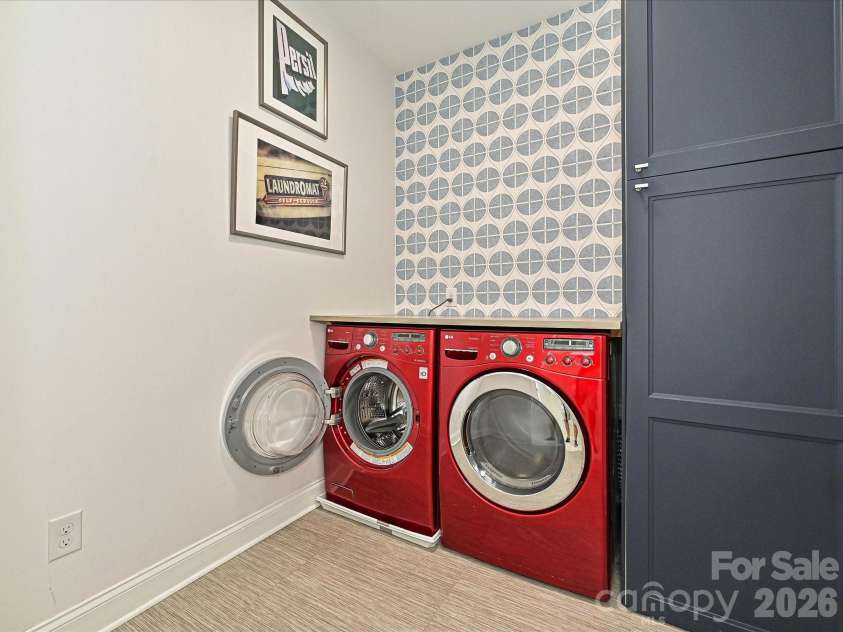 20032 Northport Drive, Cornelius, NC 28031.  MLS# CAR4416087, YatesRealty ID 45414. Laundry Room