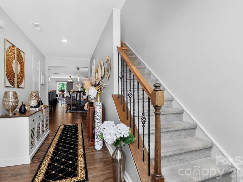 1051 Ava Trail Lane, Clover, SC 29710.  MLS# CAR4415650, YatesRealty ID 45415. Entry Hall