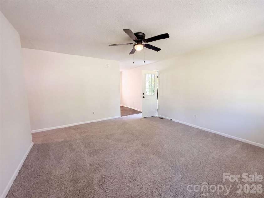 107 Autumn Place, York, SC 29745.  MLS# CAR4416444, YatesRealty ID 45417. 