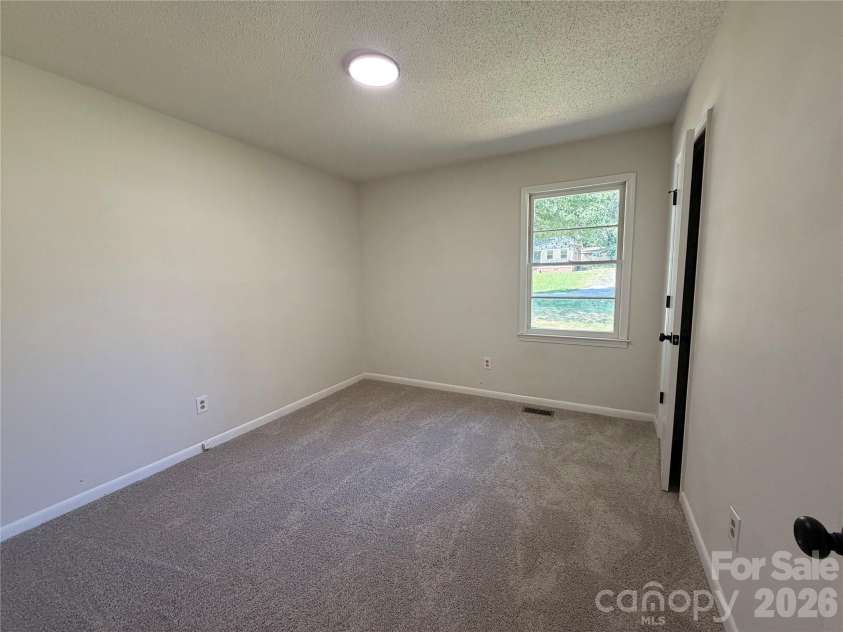 107 Autumn Place, York, SC 29745.  MLS# CAR4416444, YatesRealty ID 45417. 