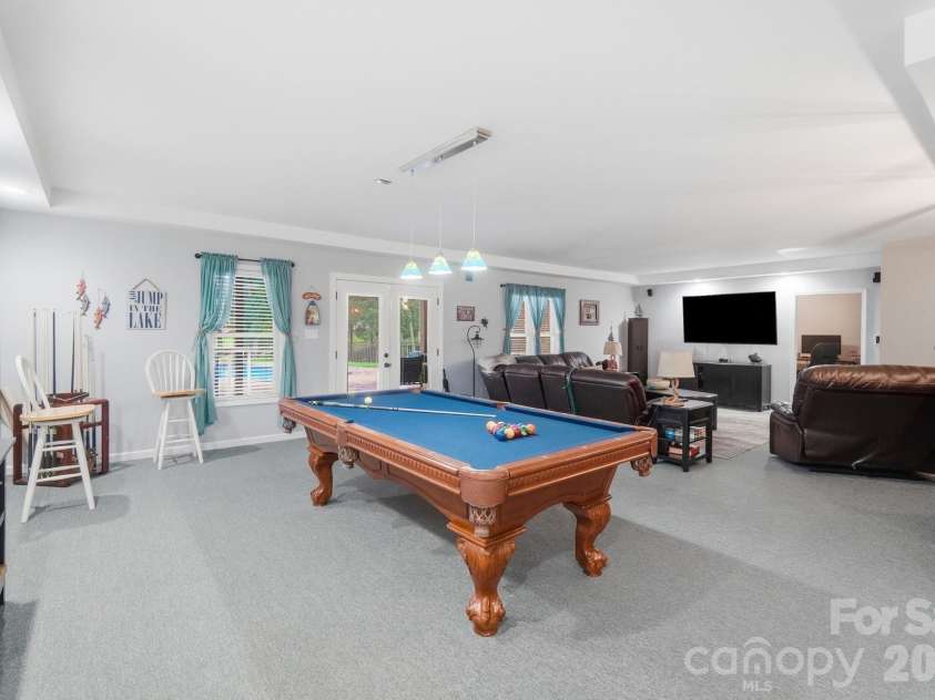 2055 Tiger Paw Lane, York, SC 29745.  MLS# CAR4406263, YatesRealty ID 45420. 