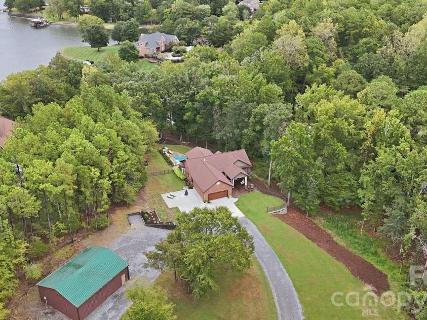 2055 Tiger Paw Lane, York, SC 29745.  MLS# CAR4425270, YatesRealty ID 45420. 