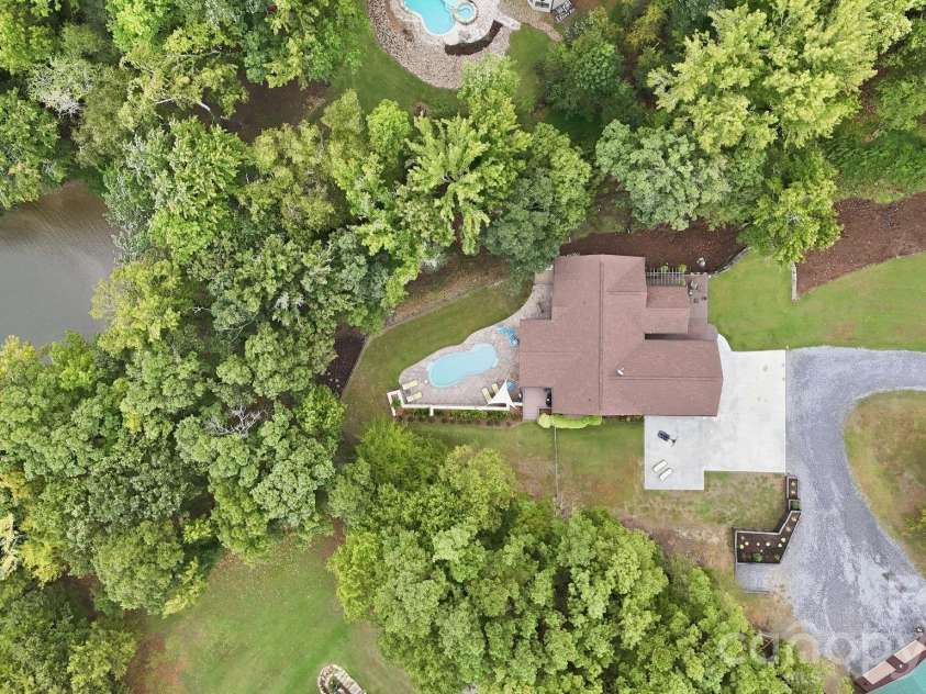2055 Tiger Paw Lane, York, SC 29745.  MLS# CAR4425270, YatesRealty ID 45420. 