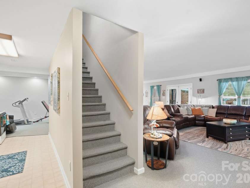2055 Tiger Paw Lane, York, SC 29745.  MLS# CAR4425270, YatesRealty ID 45420. 