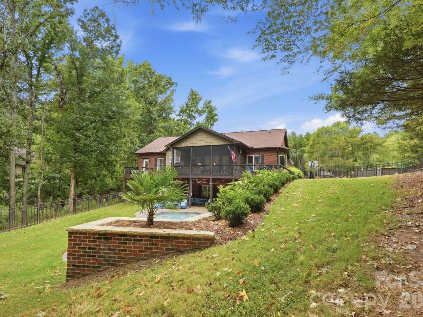 2055 Tiger Paw Lane, York, SC 29745.  MLS# CAR4425270, YatesRealty ID 45420. 
